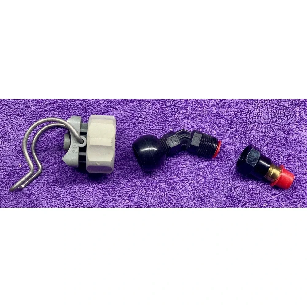 Clip On 3PC Spray Nozzle Garden Center for Automatic‎ Watering Systems / 4 PACK